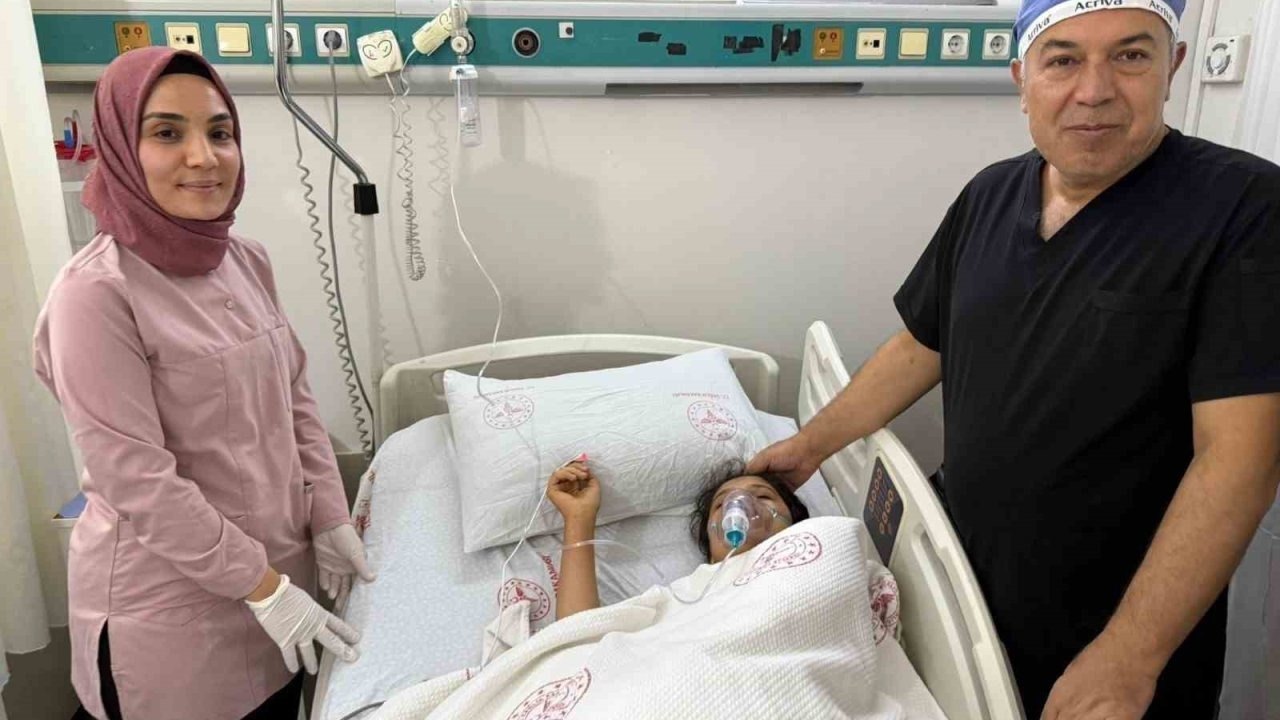 Toplu İğneyi Yutan Kız Çocuğu, Şanlıurfa’da Başarılı Operasyonla Kurtarıldı
