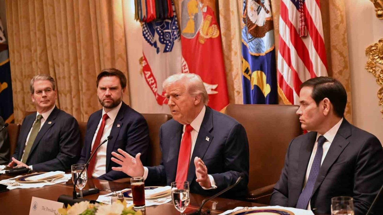 Trump'tan Hamas'a Çok Sert Mesaj: "Silah Bırakmazlarsa, Onları Biz Silahsızlandıracağız"