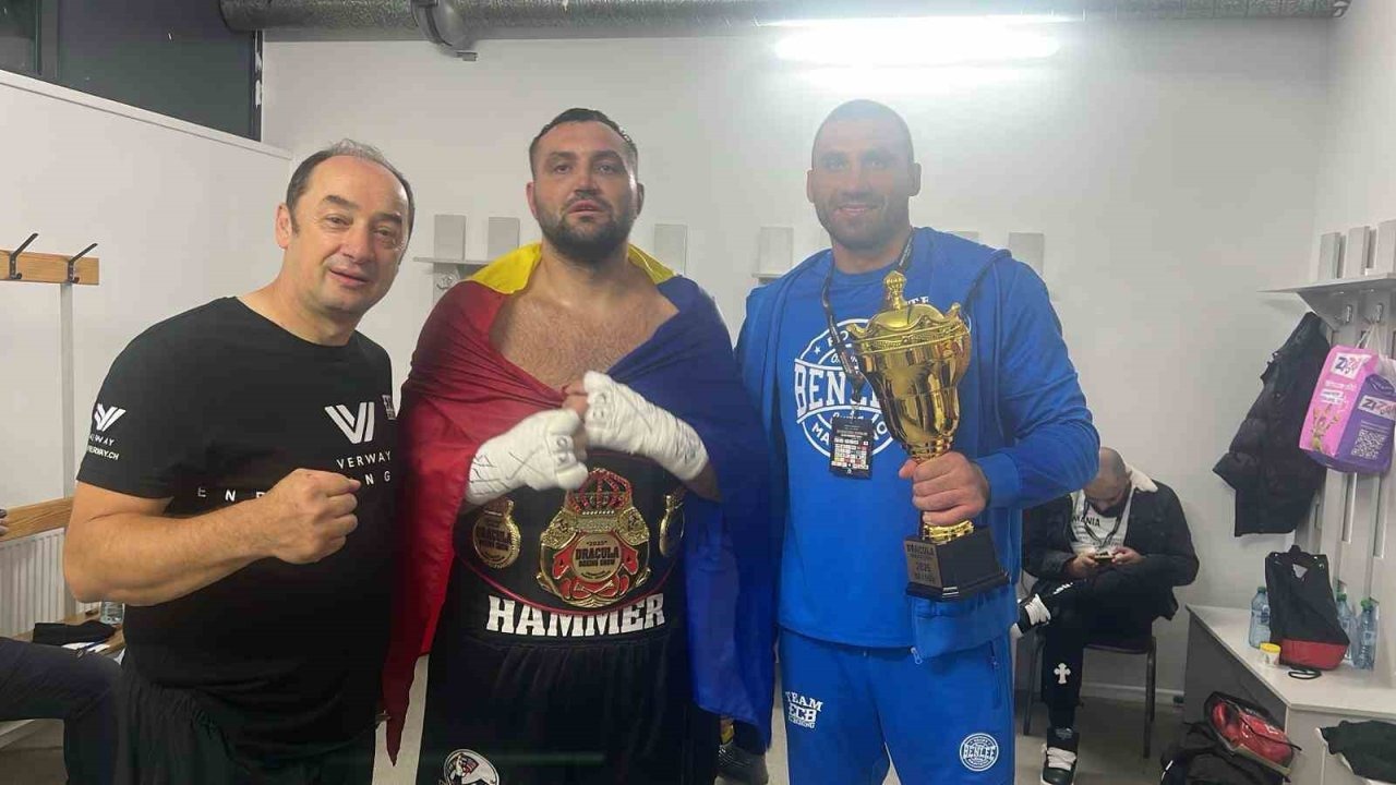 Türk Boks Kulübü EC BOXİNG'den Romanya'da Çifte Nakavt Zaferi