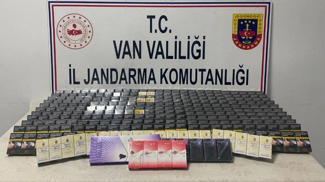 Van Başkale’de Jandarma Operasyonu: Bin 859 Paket Kaçak Sigara Ele Geçirildi