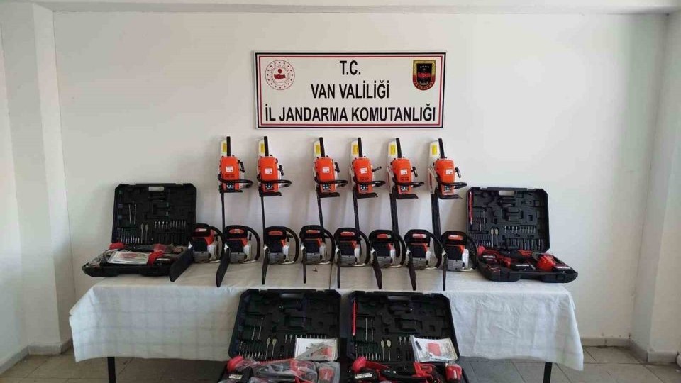 Van’da Jandarmadan Kaçakçılık Operasyonu