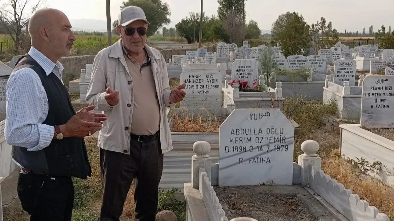 Vatan Hasretiyle Yazan Bir Halk Ozanı KERİM YAYCILI