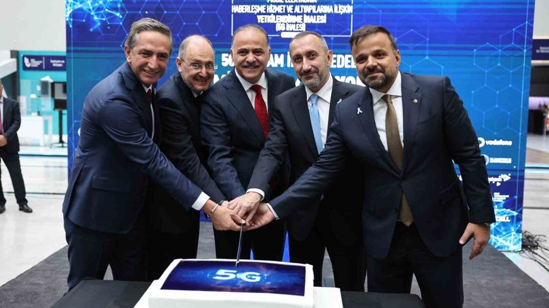 Vodafone, 5G Yetkilendirme İhalesinde Stratejik Frekansları Güvenceledi: Türkiye’ye 2025’in En Büyük 3. Uluslararası Yatırımı