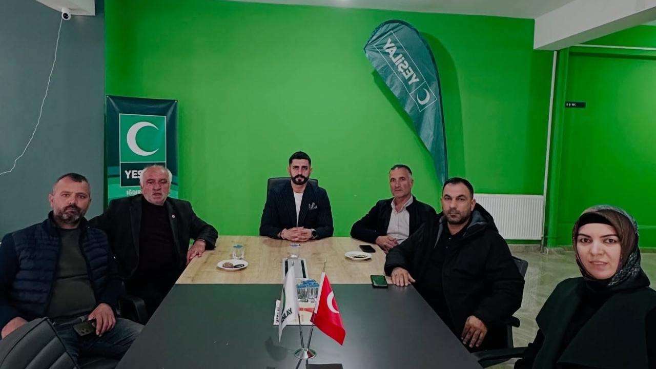 Yeşilay Iğdır Şubesi’nden Muhtarlarla Bağımlılıkla Mücadelede Güç Birliği Toplantısı