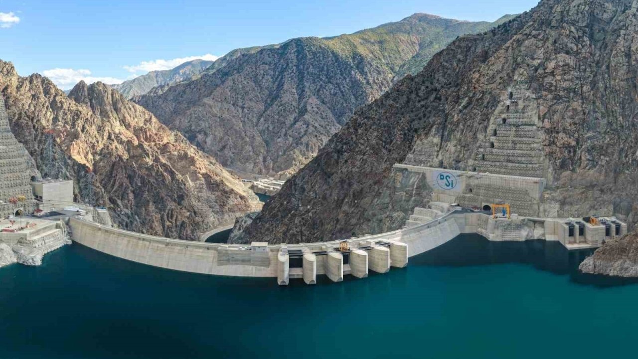 Yusufeli Barajı Milli Ekonomiye Güç Katıyor: 1,4 Milyon Hanenin Elektriğini Üretti