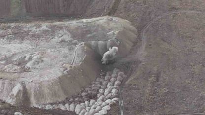 Vali Çiftçi, OSB'deki Top Mermisi İmhasını Yerinde Takip Etti