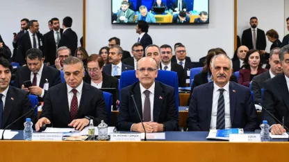 Bakan Şimşek’ten Vergi Yapılandırması Açıklaması: "Zamanında Ödemeyeni Ödüllendirmeyiz"