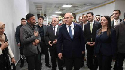 Ağrı Eğitim ve Araştırma Hastanesi’nde İkinci MR Hizmete Girdi: Randevu Süresi 25 Günden 6 Güne Düşüyor