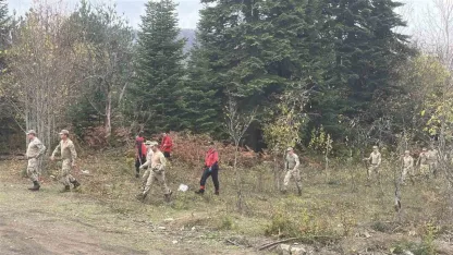 Bozkurt’ta Kayıp Anne-Oğul Soruşturması: Çanta ve Ayakkabı Bulundu, Telefon Hala Kayıp