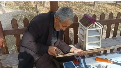 Parkinson Hastası İkram Vergili, El Sanatlarıyla Sağlığına Kavuştu