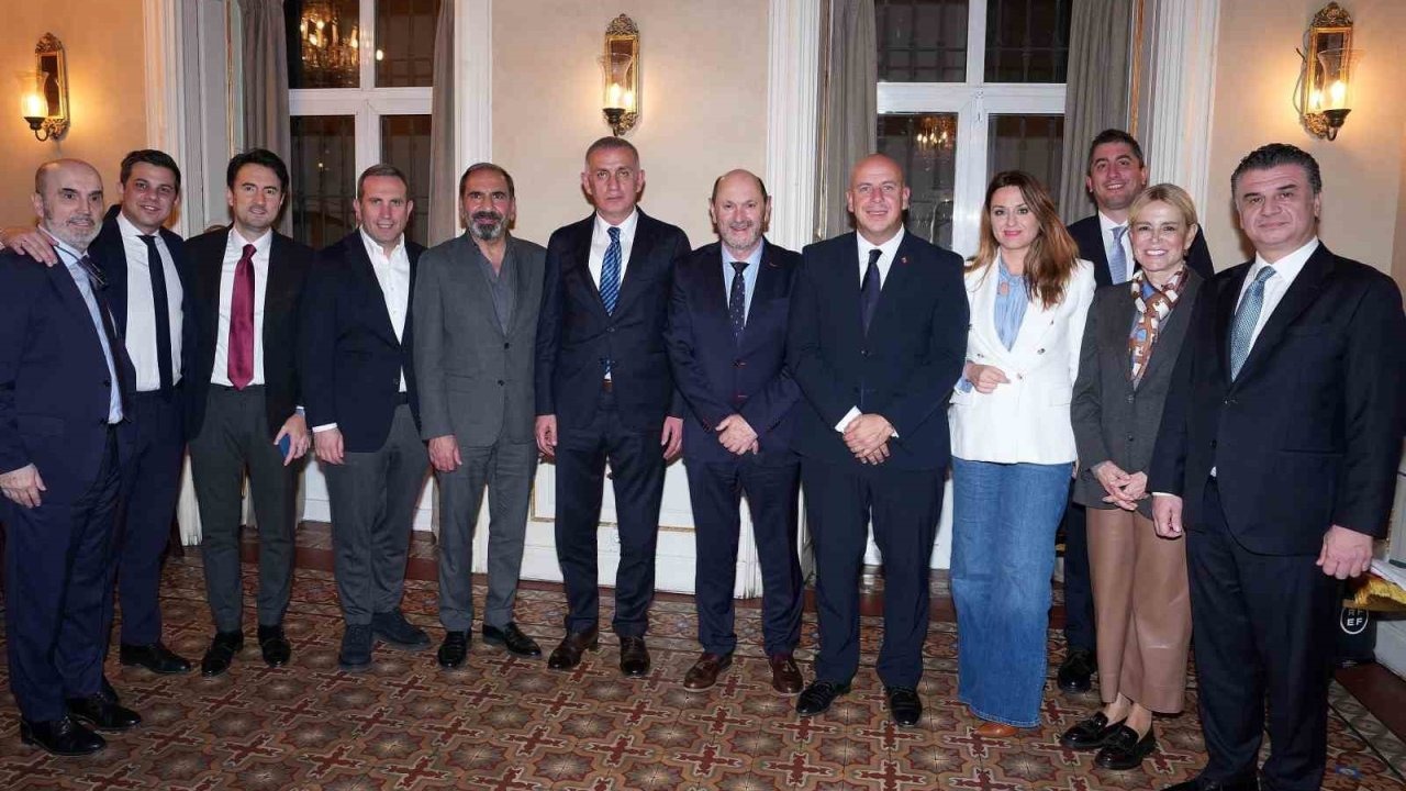 A Milli Takım’ın İspanya Maçı Öncesi Resmi Yemek Organizasyonu Düzenlendi