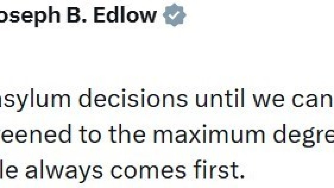 ABD’den Afganistan Pasaportu Taşıyanlara Vize Durdurma Kararı