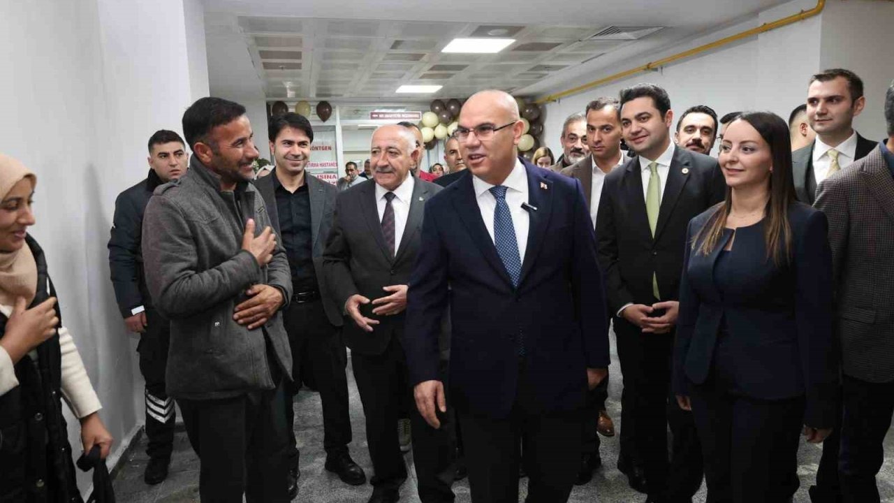 Ağrı Eğitim ve Araştırma Hastanesi’nde İkinci MR Hizmete Girdi: Randevu Süresi 25 Günden 6 Güne Düşüyor