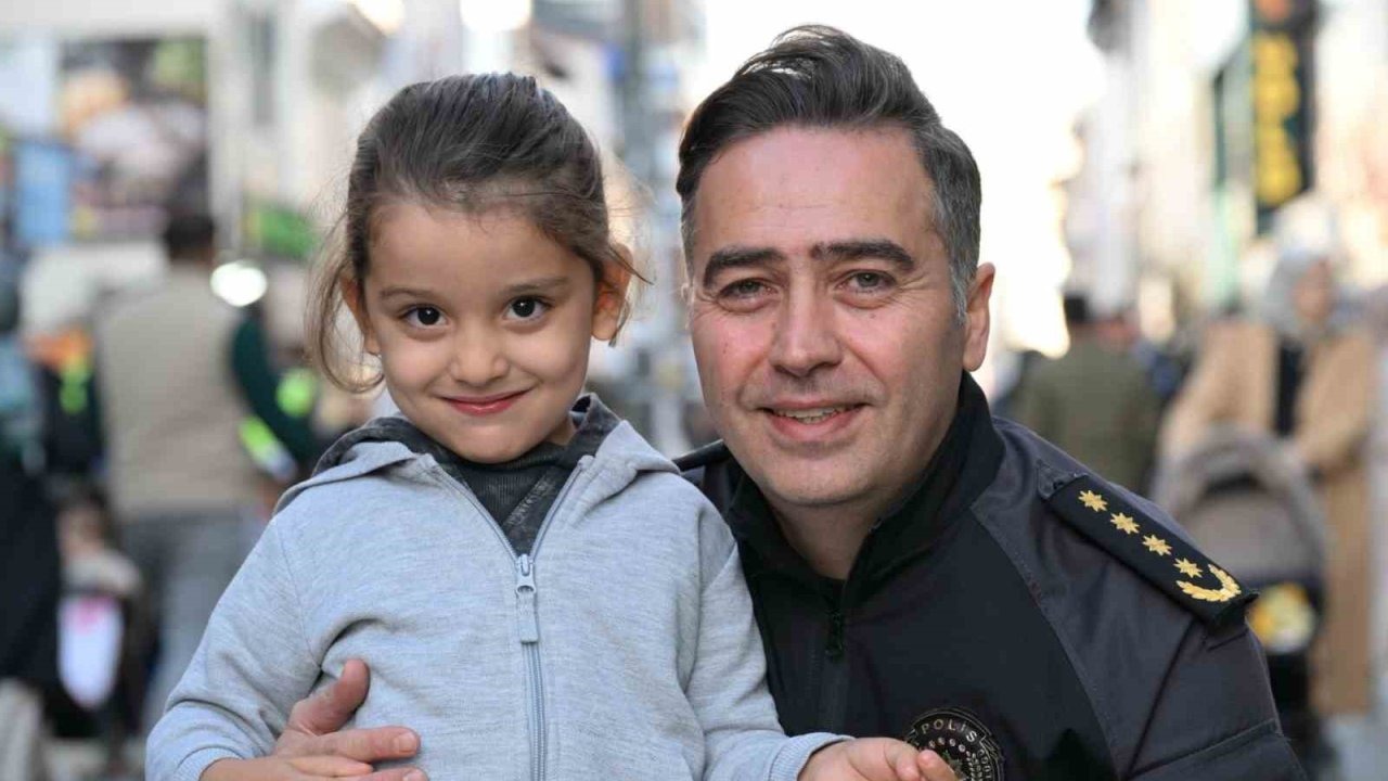 Ağrı&#039;da Güvenlik Denetimi: Emniyet Müdürü Önder Esnaf ve Vatandaşlarla Buluştu