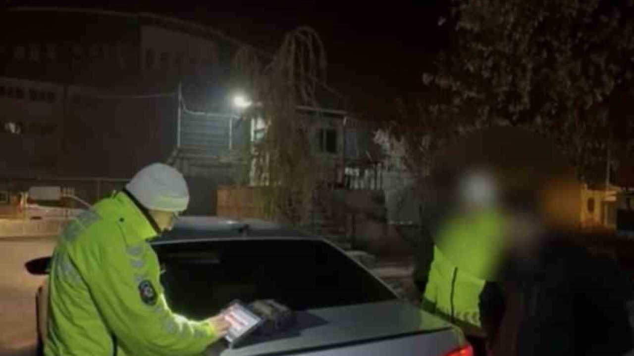 Ağrı’da Öğrenci Yurtları Önünde Drift Atan Sürücüye 46 Bin TL Para Cezası