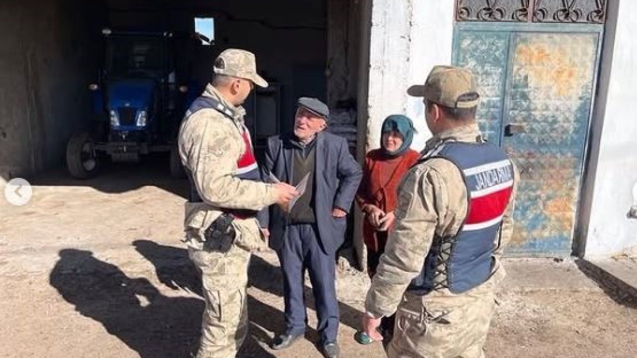 Ardahan Jandarma’dan Dolandırıcılık ve Güvenlik Konularında Bilgilendirme Faaliyeti