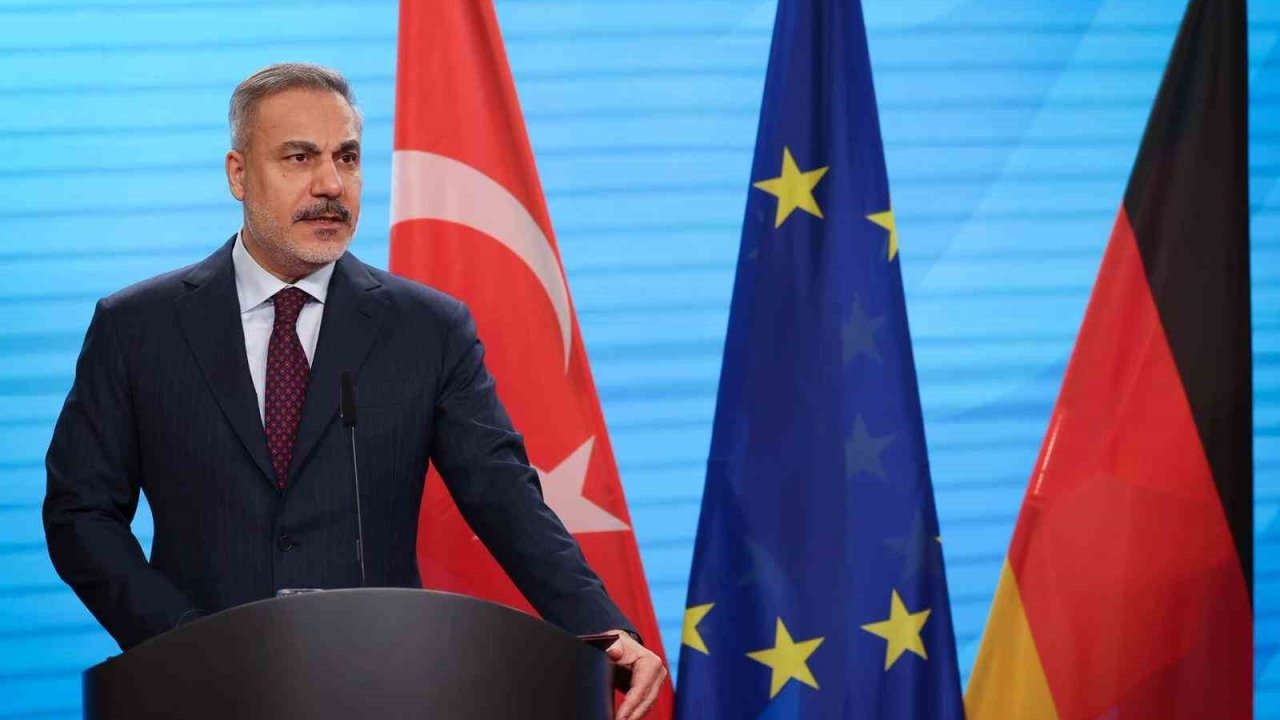 Bakan Fidan’dan Rusya-Ukrayna Savaşı Açıklaması: Müzakereler Türkiye’de Yapılabilir