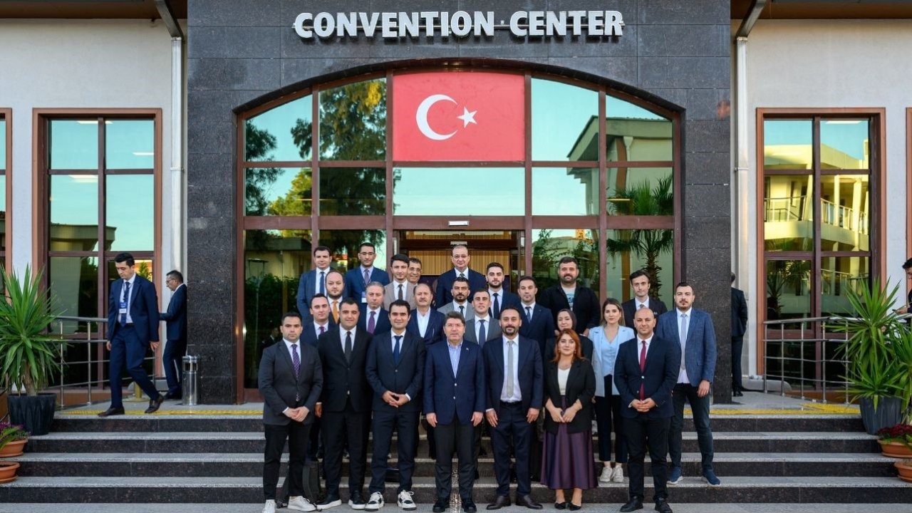 Bakan Tunç’tan Yargı ve Siyasi Gündem Açıklamaları: &quot;Terör Örgütüyle Pazarlık Söz Konusu Değil&quot;