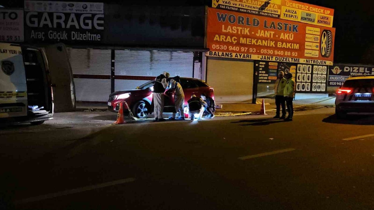 Büyükçekmece’de Otomobilde Dehşet: Tartışma Kanlı Bitti, 2 Ölü, 1 Ağır Yaralı