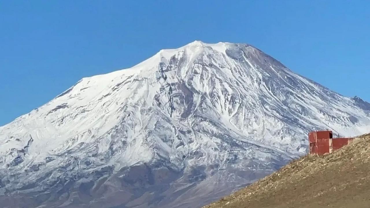 Çevre İllerde Kar Başladı, Iğdır’da Soğuklar Etkisini Artırdı