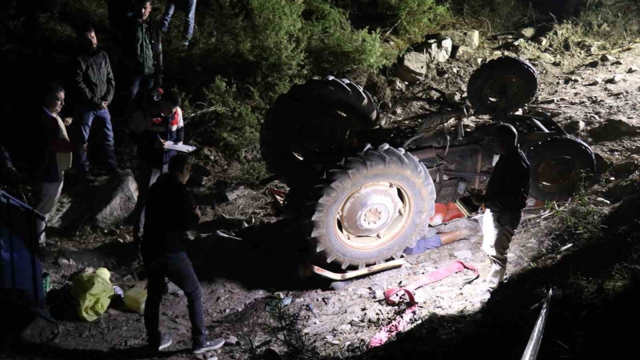 Denizli&#039;de Ormanda Kaybolan Yaşlı Çift, Devrilen Traktörün Altında Can Verdi