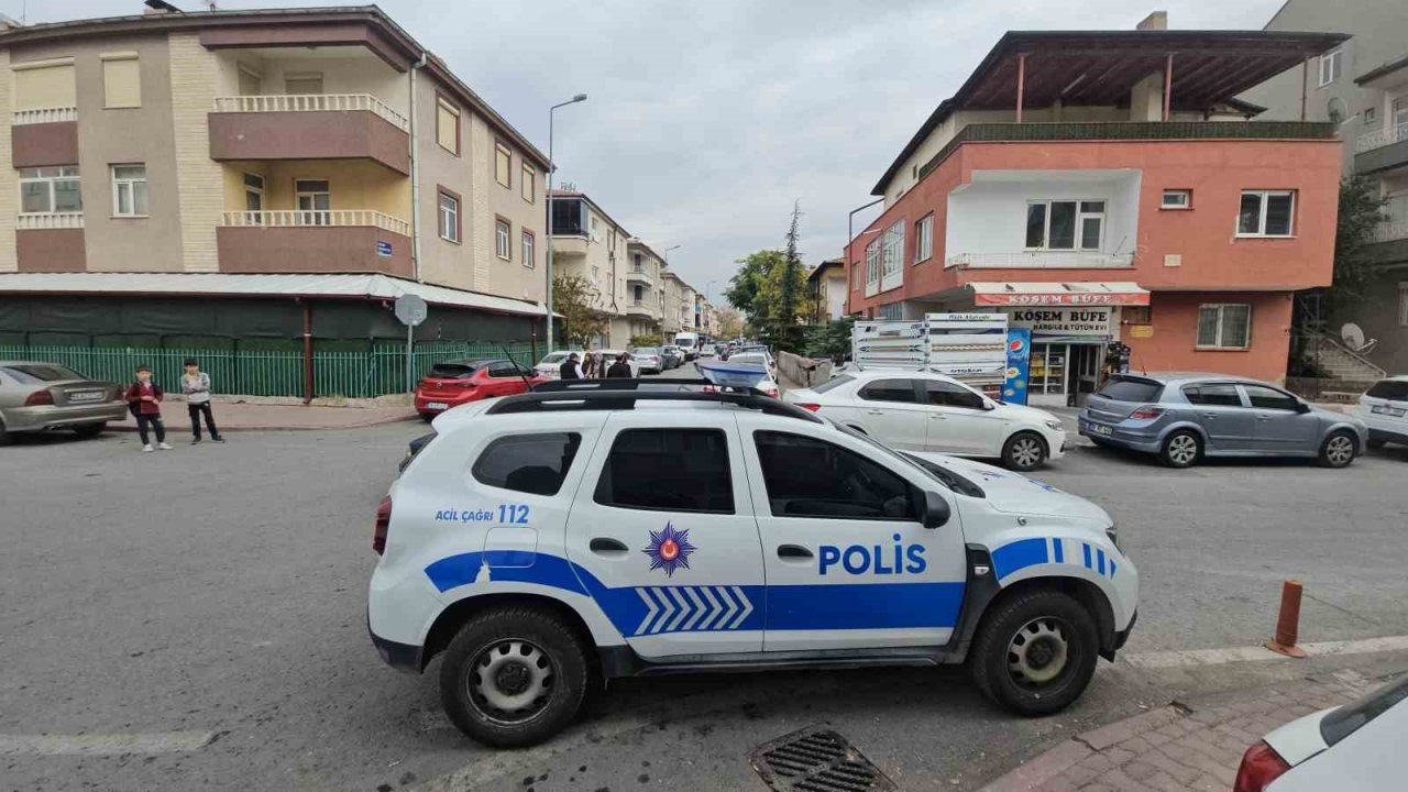 Duruşma Sonrası Yol Kenarında Pusu! Husumetlisine Açılan Ateşle Yoldan Geçen Vatandaş Yaralandı