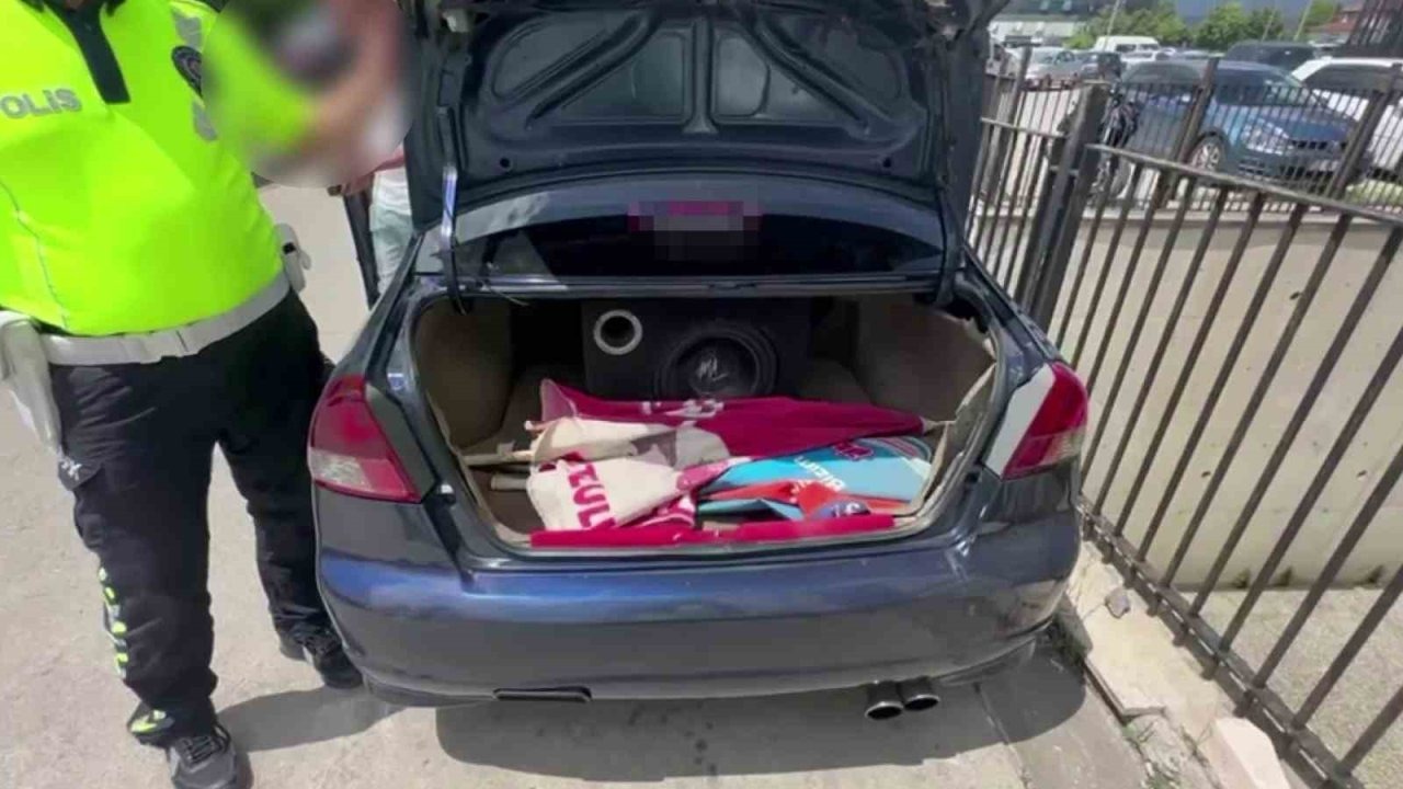 Düzce&#039;de Çevreye Rahatsızlık Veren Sürücülere Ceza Yağdı: 116 Kişiye İşlem Uygulandı