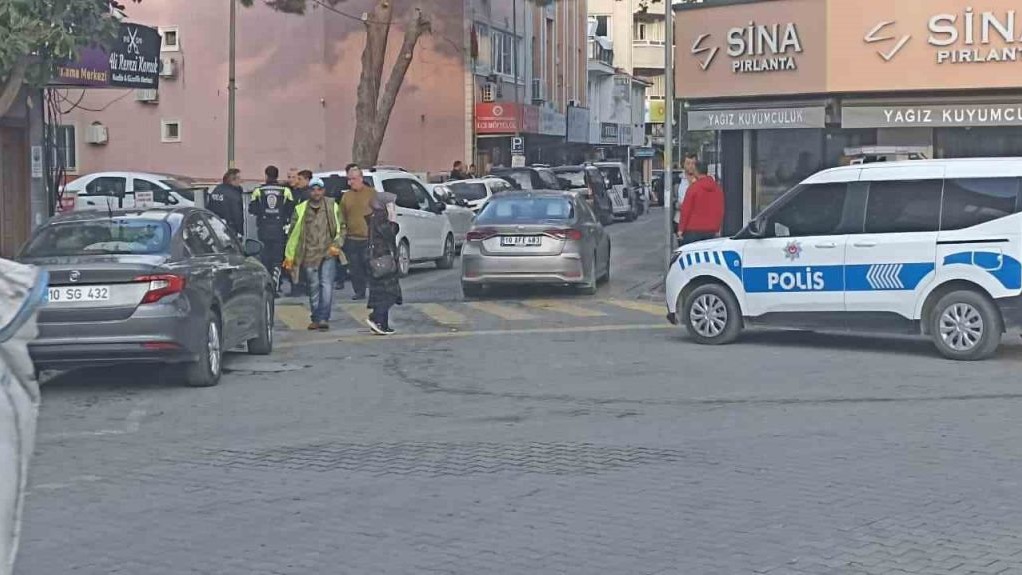 Edremit’te Silahlı Saldırı: Esnaf İş Yeri Önünde Vuruldu