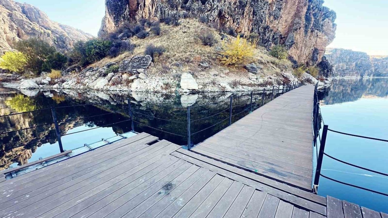 Elazığ’ın Doğa Harikaları: Saklıkapı ve Karaleylek Kanyonları Yenilendi!