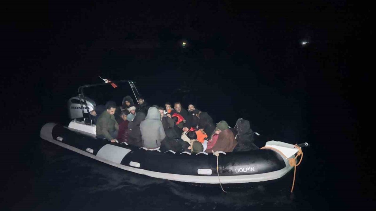 Fethiye Açıklarında 31 Düzensiz Göçmen Kurtarıldı