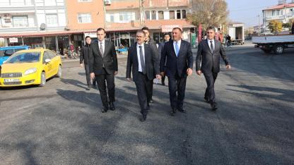 Iğdır Melekli Beldesi'nde 12 km Sıcak Asfalt Tamamlandı: Vali Turan'dan İnceleme