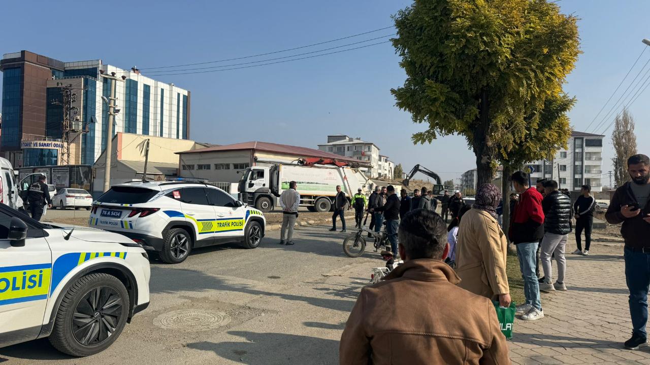 Iğdır Merkez’de Çöp Kamyonu Yaşlı Kadına Çarptı: 1 Ölü