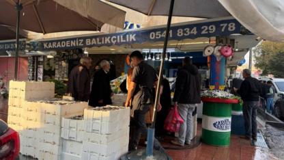 Iğdır'da 3 Kilosu 100 TL Olunca Kuyruk Oluştu!