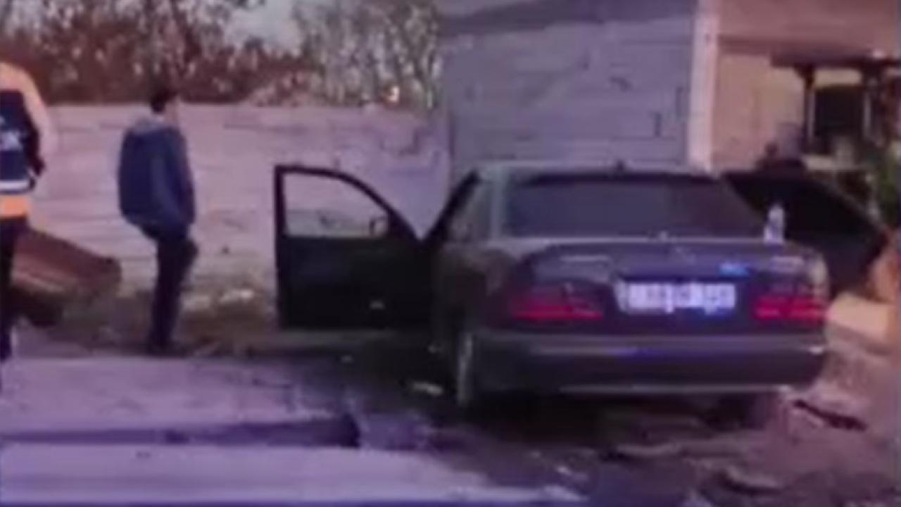 Iğdır’da Kontrolden Çıkan Otomobil Karşı Şeride Savruldu