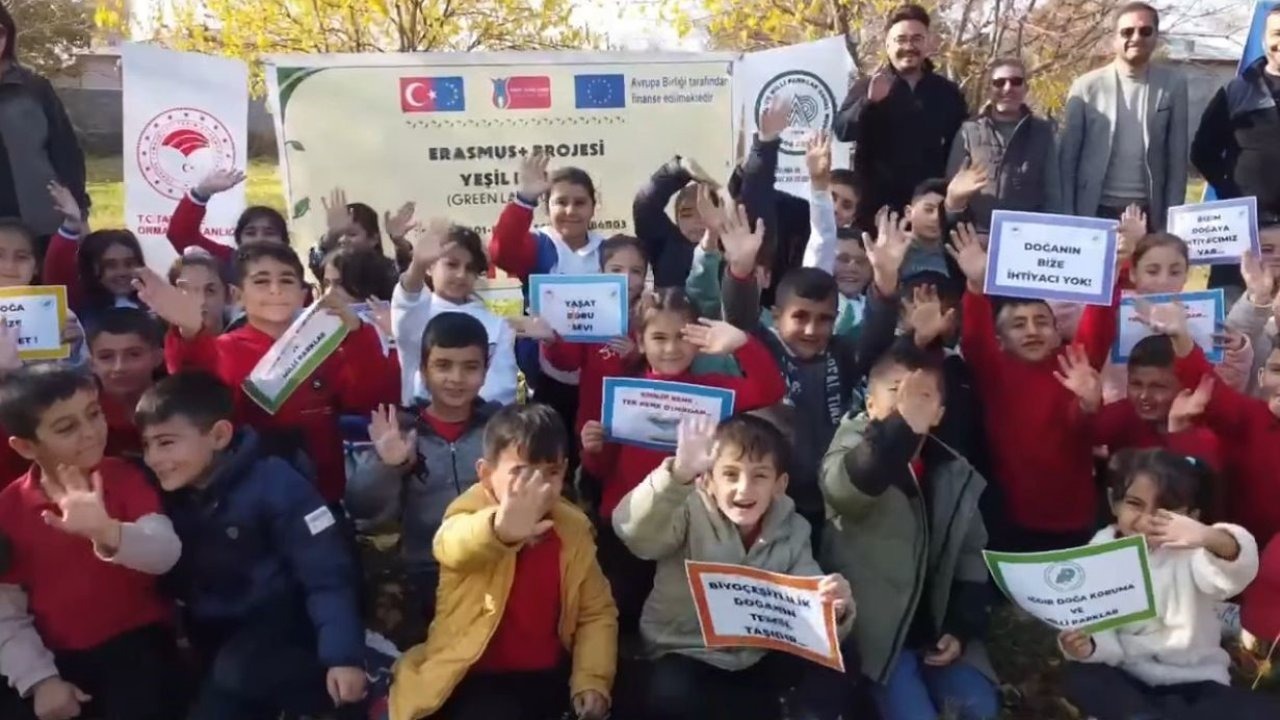 Iğdır’da Öğrencilere “Yeşil Diller” Doğa Eğitimi