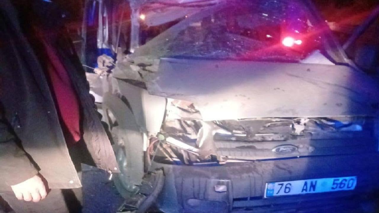 Iğdır&#039;da Trafik Kazası: 2 Yaralı