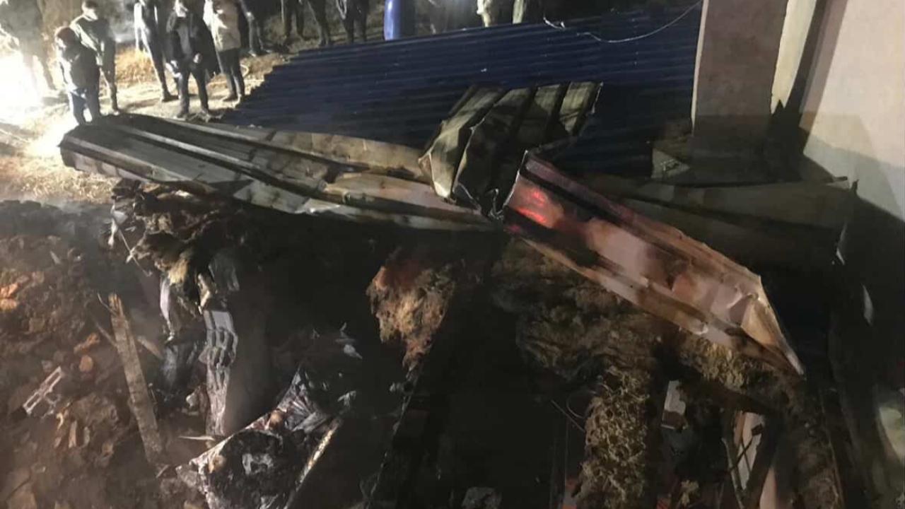 Kars&#039;ta Gece Yarısı Panik: Kazan Yangını Çıktı