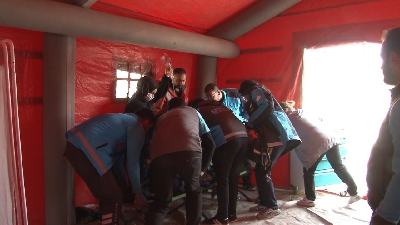 Kars’ta HAP Tatbikatı Gerçeği Aratmadı: Yaralı Yakınları İle Güvenlik Güçlerinin Mücadelesi Nefes Kesti