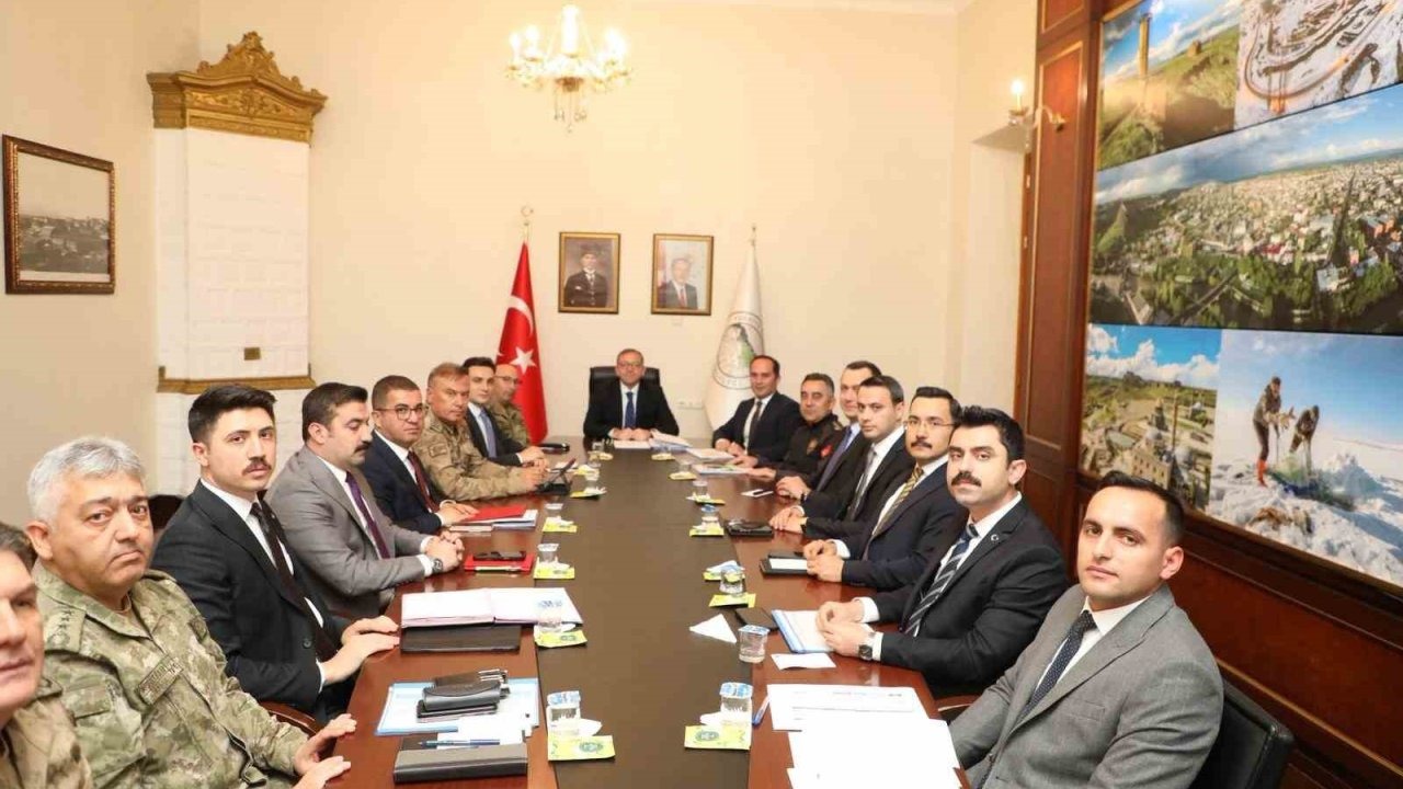 Kars&#039;ta &quot;İl Güvenlik ve Asayiş Koordinasyon Toplantısı&quot; Düzenlendi