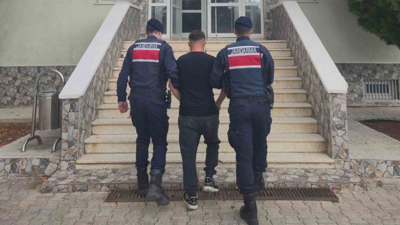 Kırıkkale&#039;de Firari Hükümlü Yakalandı: Cezaevine Gönderildi