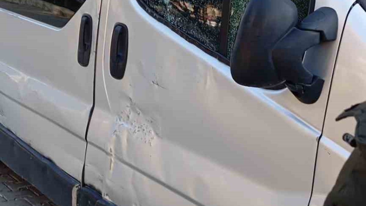 Mardin Nusaybin&#039;de Park Halindeki Araca Silahlı Saldırı