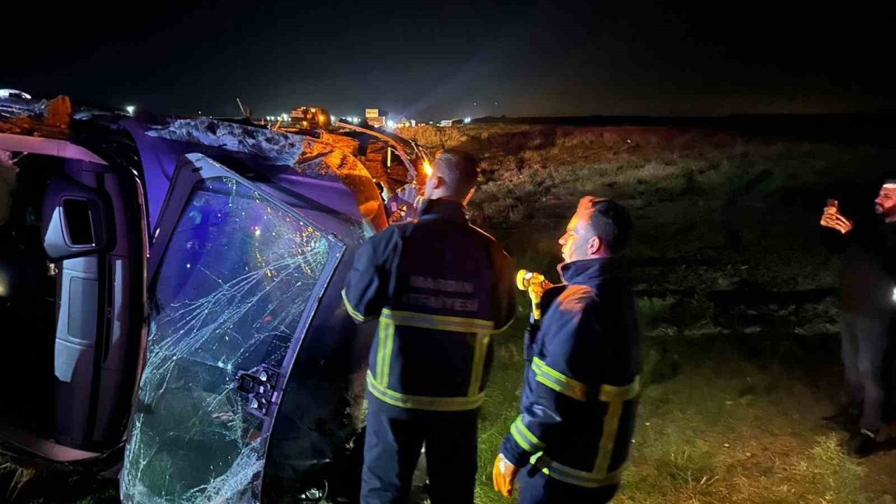 Mardin’de Cip Şarampole Devrildi: 4 Kişi Yaralandı