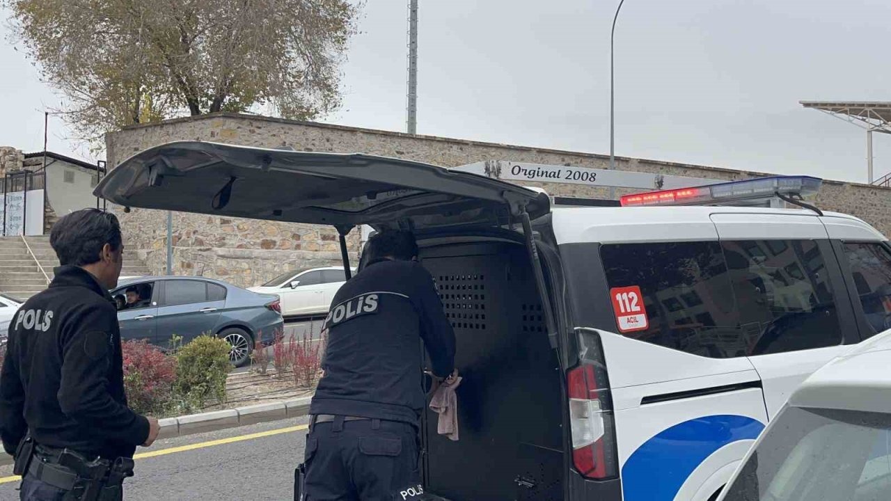 Nevşehir&#039;de Adliye Civarında Pompalı Tüfekle Yakalanan Koca Gözaltında