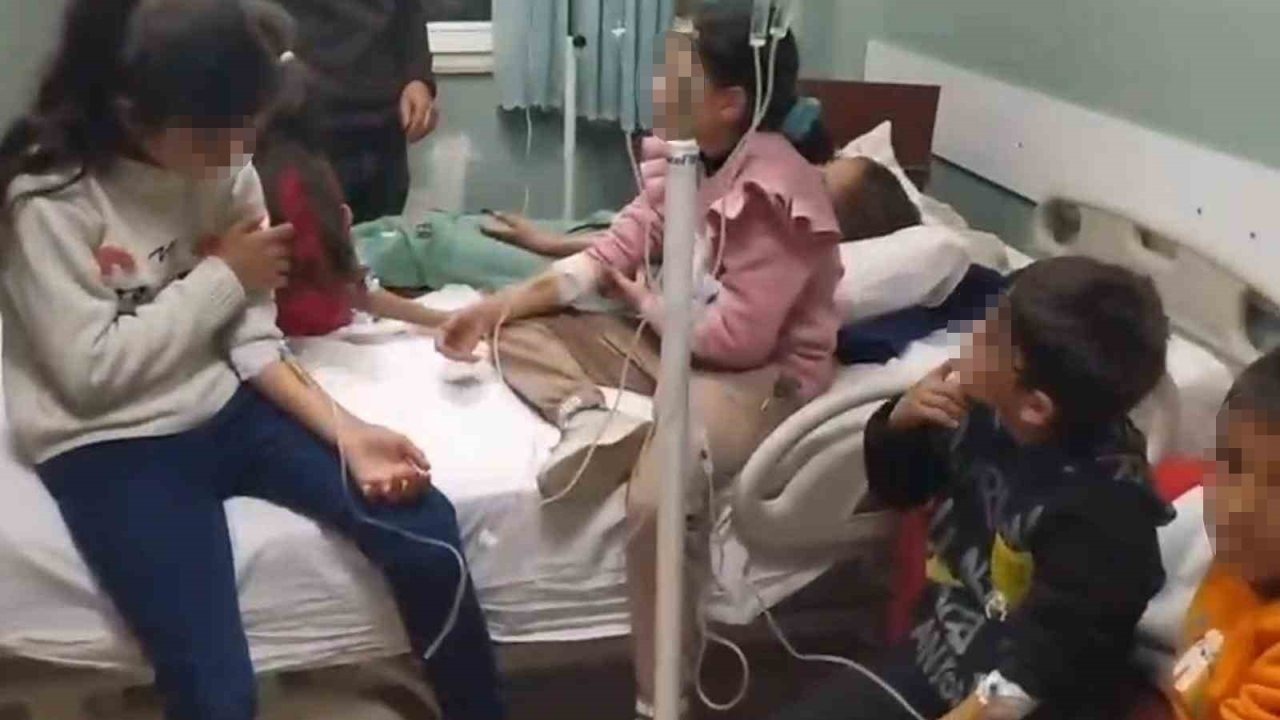 Okul Yemeği Sonrası Öğrenciler hastanelik oldu