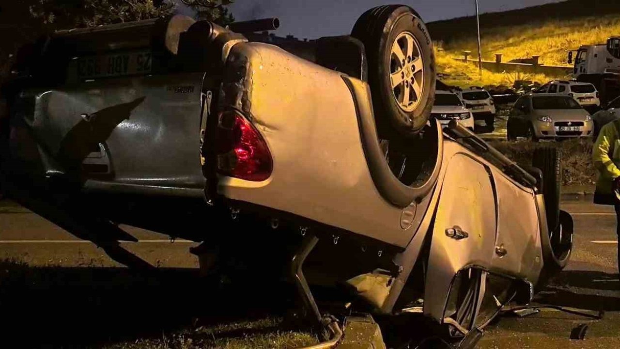 Palandöken’de Kaza: Takla Atan Kamyonetten Sürücü Sağ Çıktı