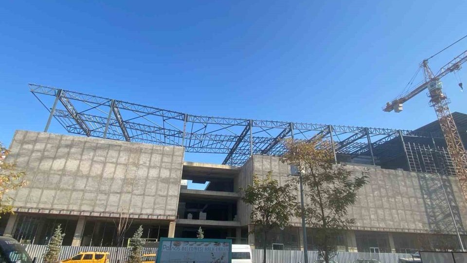 Patnos Life AVM Projesinde Sona Yaklaşıldı: İlçe Ekonomisine Büyük Katkı Bekleniyor