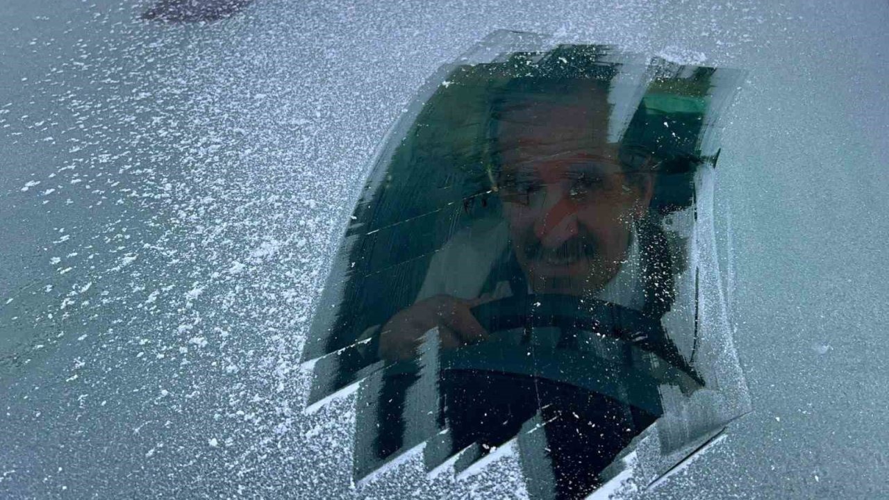 Refahiye’de Soğuk Hava Etkisini Artırdı: Eksi 6 Derece