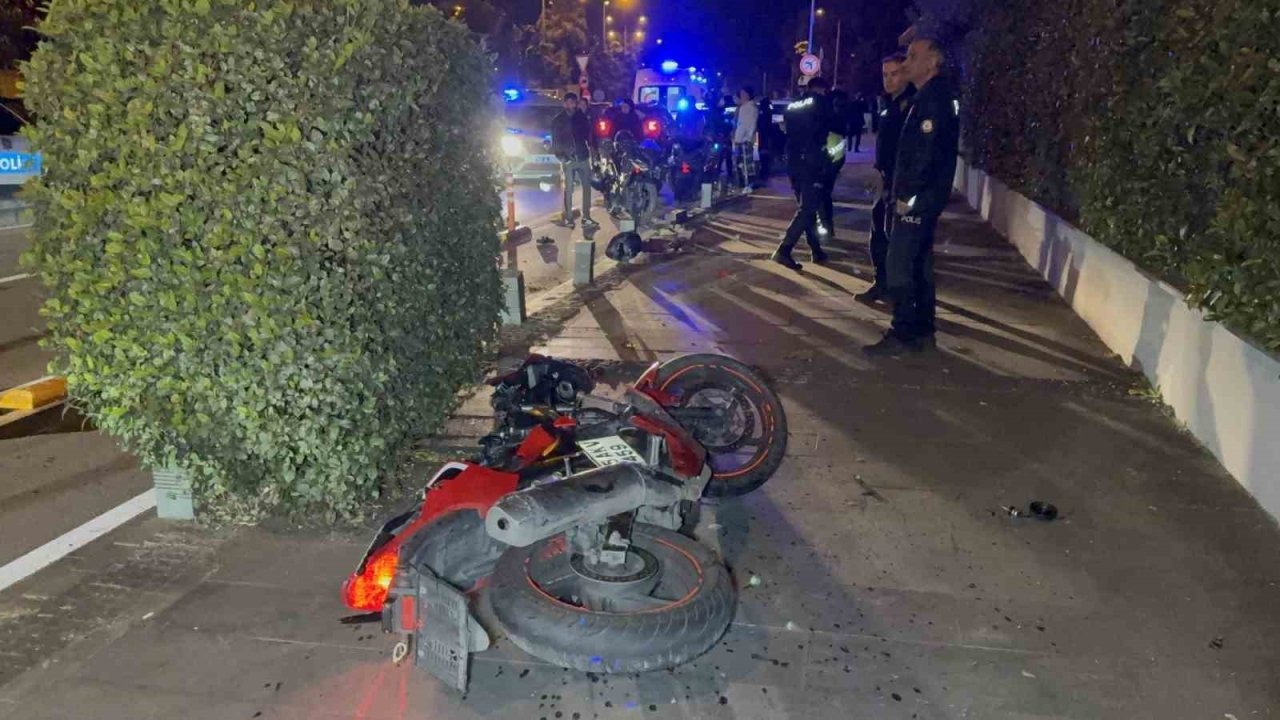 Samsun’da Motosikletin Yayaya Çarpması Sonucu 3 Kişi Ağır Yaralandı