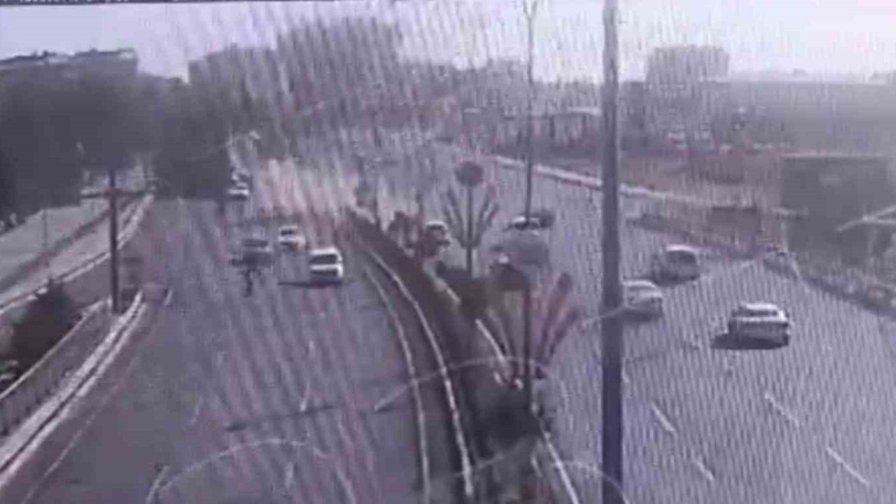 Şanlıurfa'da Feci Kaza: KGYS Görüntüleri Ortaya Çıktı, 2 Genç Hayatını Kaybetti!