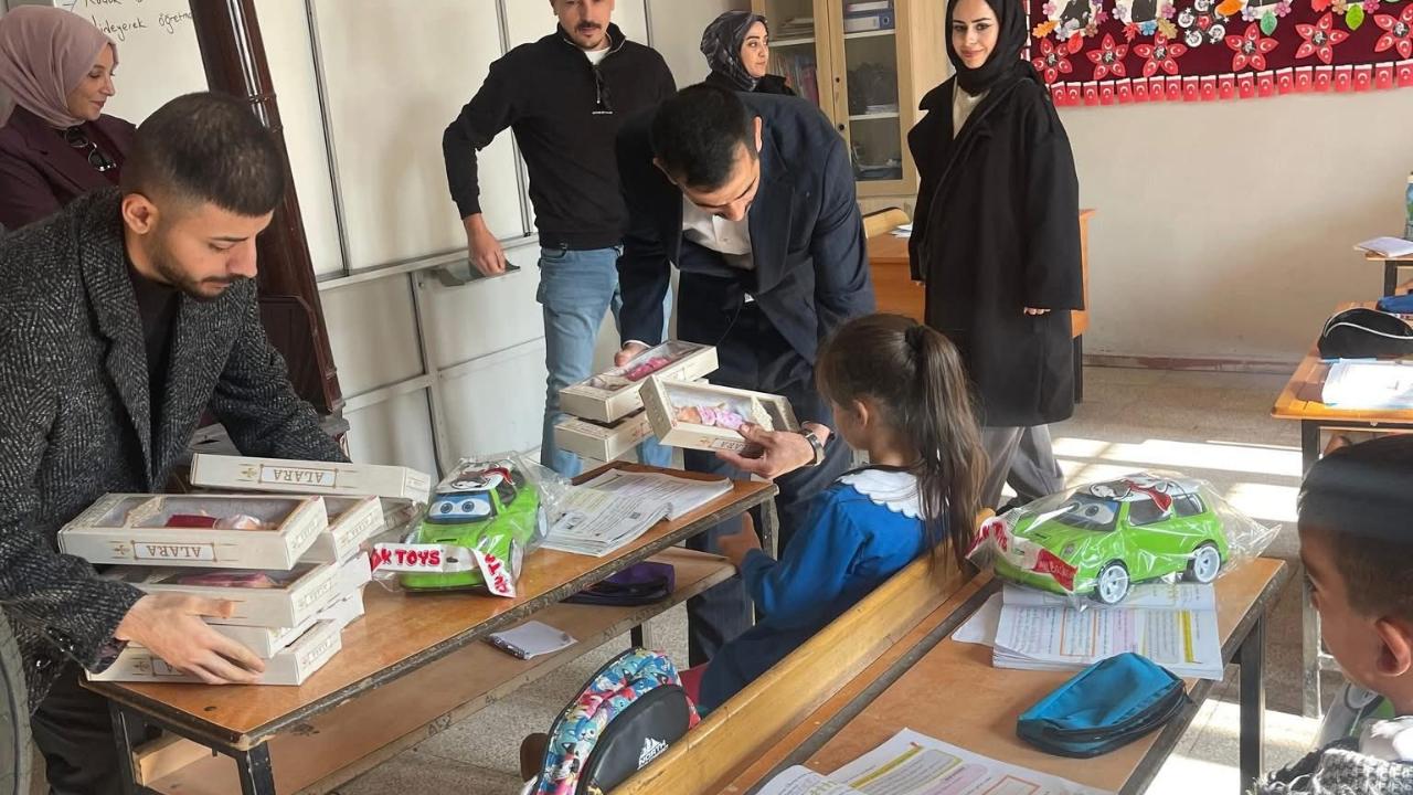 Ülkü Ocakları Iğdır’dan Aralık’taki Miniklere Anlamlı Ziyaret